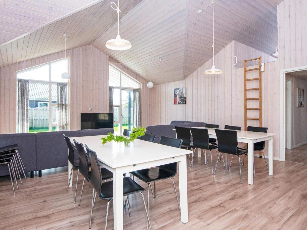 16 Person Holiday Home In R M Рёмё-Киркебю Экстерьер фото